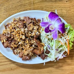 สามชั้นทอดกระเทียม