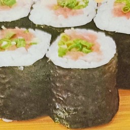 901.Maguro Negi Toro Maki