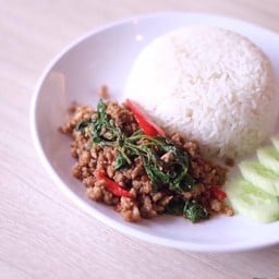 ข้าวกระเพราหมู