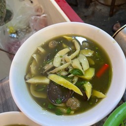 แกงหน่อ ไม้