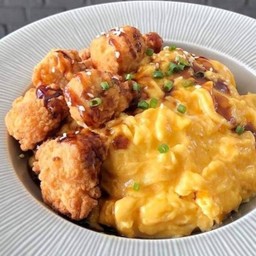 ข้าวไข่ข้นไก่ป๊อบ