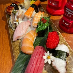 Sushi Mori Set (10)