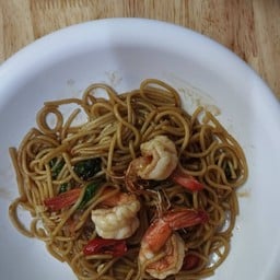 สปาเก็ตตี้ผัดขี้เมากุ้ง