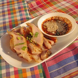 คอหมูย่าง