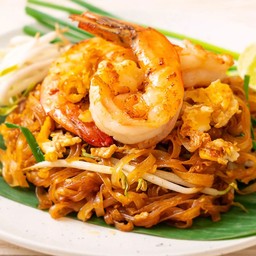 ผัดไทยกุ้งสด
