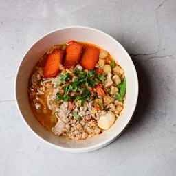 ก๋วยเตี๋ยวต้มยำสุโขทัย