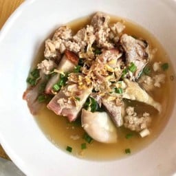 เกาเหลาน้ำหมูรวม