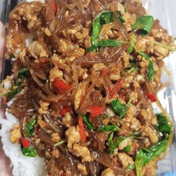 ข้าวกระเพราะวุ้นเส้นหมูสับ