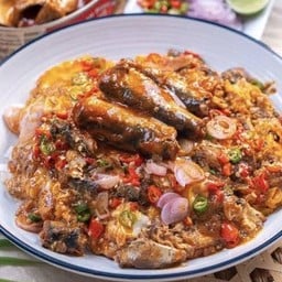 กับ/ไข่ยูยี้ปลากระป๋อง