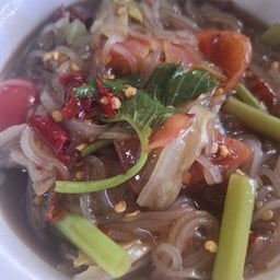 ตำเส้นเล็กผักลวก