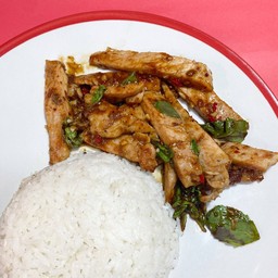 ข้าวกะเพราสเต็กหมู