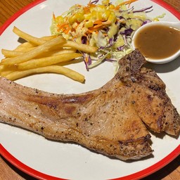 สเต็กพอร์คชอปพริกไทยดำ