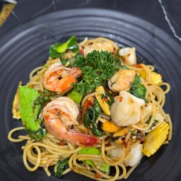 สปาเก็ตตี้ผัดฉ่า