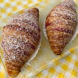 Lemon & Cream Cheese Croissant