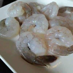 กุ้งสด