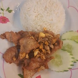 ข้าวหมูกระเทียม+ไข่ดาว