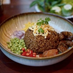 ข้าวผัดกะปิหมูหวาน