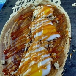 โตเกียวไส้พริกเผา+ไก่สับ+ไข่ดาว (จ้มโบ้)