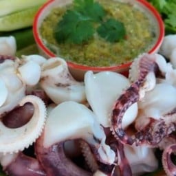 ทะเลดอง