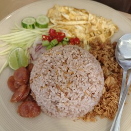 ข้าวคลุกกะปิ