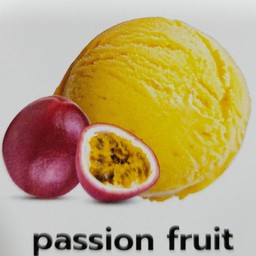 ไอศกรีมรสเสาวรส (กลาง)