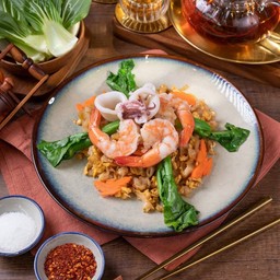 D4 ผัดมาม่าทะเล