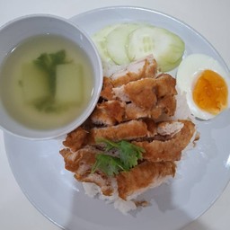หมูทอด ครัวรพีพร