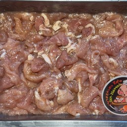 หมูหมักพริกไทยดำ