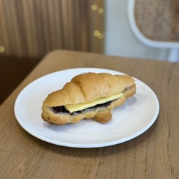 Shio panถั่วแดงเนยสด