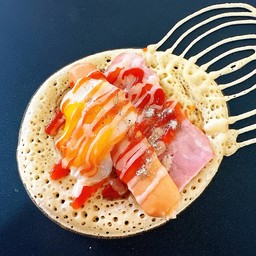 ไข่ ไส้กรอก เบค่อน