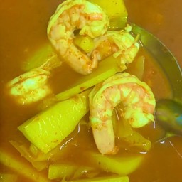 แกงเหลืองกุ้งสด