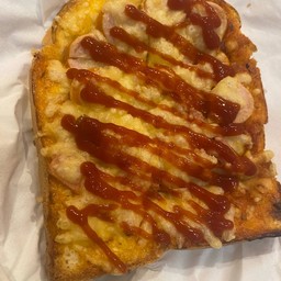 หน้าไส้กรอกไก่ชีส