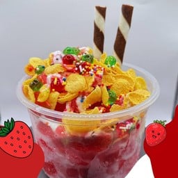 Strawberry yogurt khunying