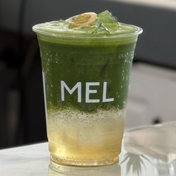 Yuzu Honey Matcha (มัทฉะ ส้มยูซุน้ำผึ้ง)