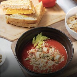 ซุปมะเขือเทศและแซนวิชชีสวีแกน