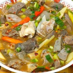 เจ๊แววไก่หมุน 5 ลาว