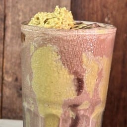 Dubai Chocolate Milkshake