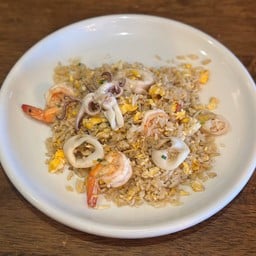 ข้าวผัดทะเล