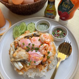 ข้าวไข่ดาวลาวาทะเล