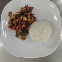 ข้าวหมูชิ้นผัดพริกเผา