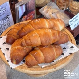 Shio Pan