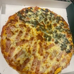 แฮมชีส Half ผักโขม