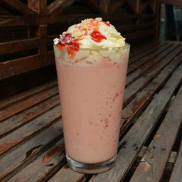 มอลที่เชอร์รี่ ชีสพาย เฟรปเป้