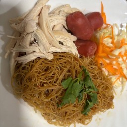 หมี่คลุกไก่ฉีก