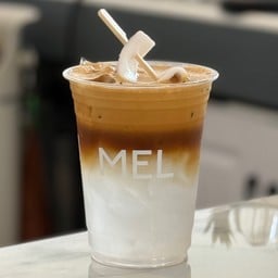 Coconut Coffee (กาแฟมะพร้าวเผา)