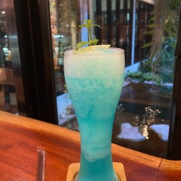 บลูโอเชี่ยน