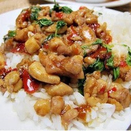 ข้าวกระเพราไก่