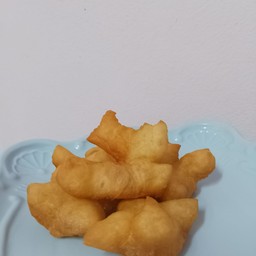 ปาท่องโก๋