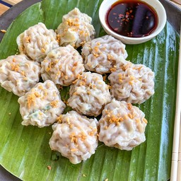 ลูกละ 10 บาท 5 ลูก