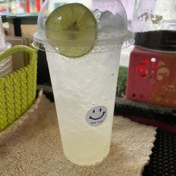 น้ำมะนาวสด (ไม่ปั่น)